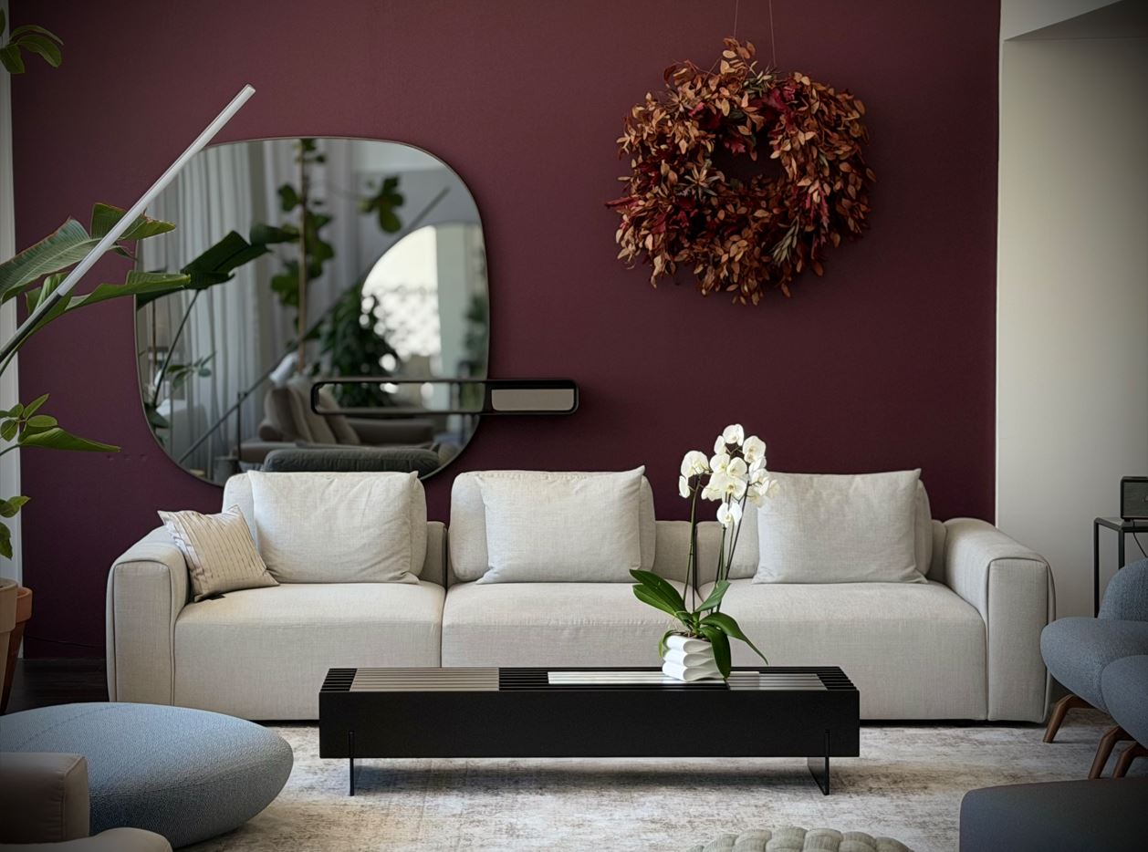 Karphi Sofa