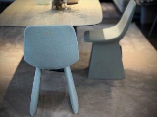 Agea Chairs