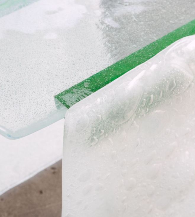 COFFEE TABLE CLOSEUP