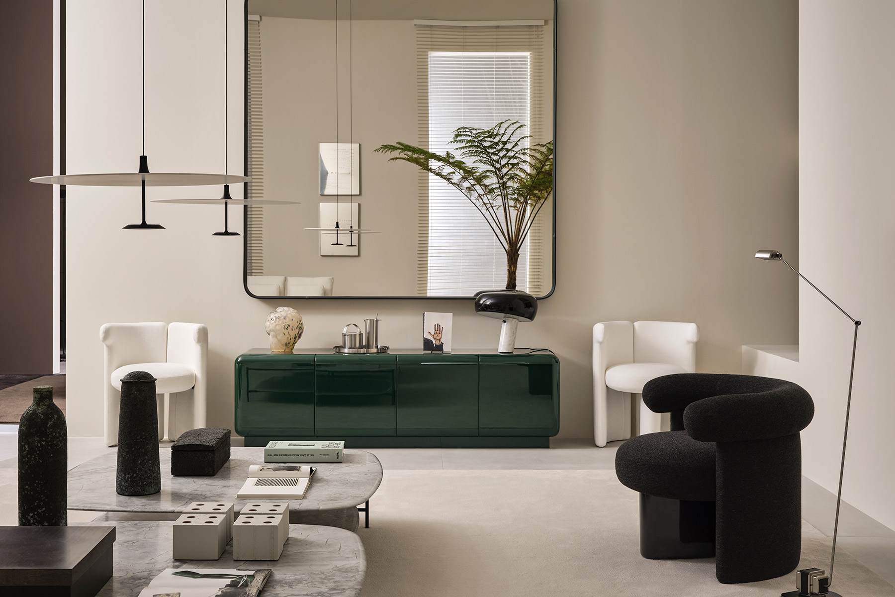 Romeo-setting-1800x1200