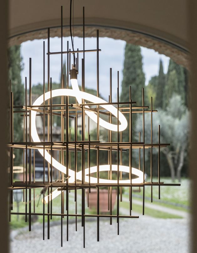 METRICA LAMP